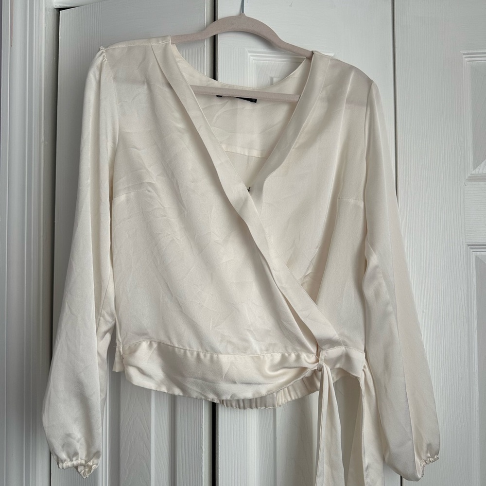 Abercrombie & Fitch Cream Satin Long Sleeve Blouse